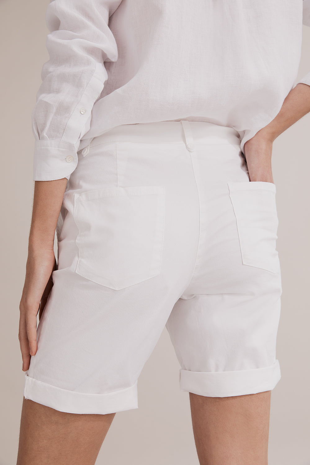 Cotton Twill Walk Short