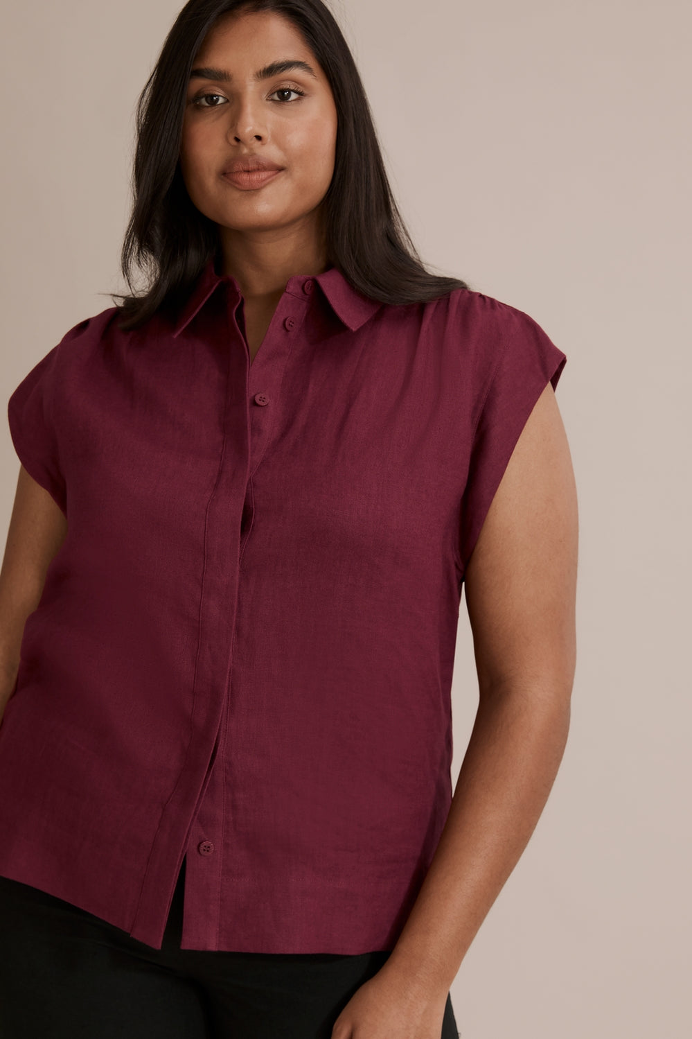 Linen Sleeveless Shirt