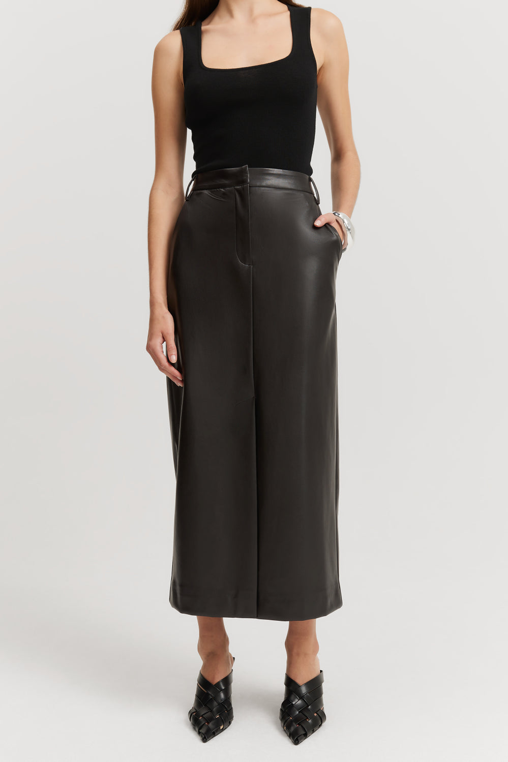 Column Skirt
