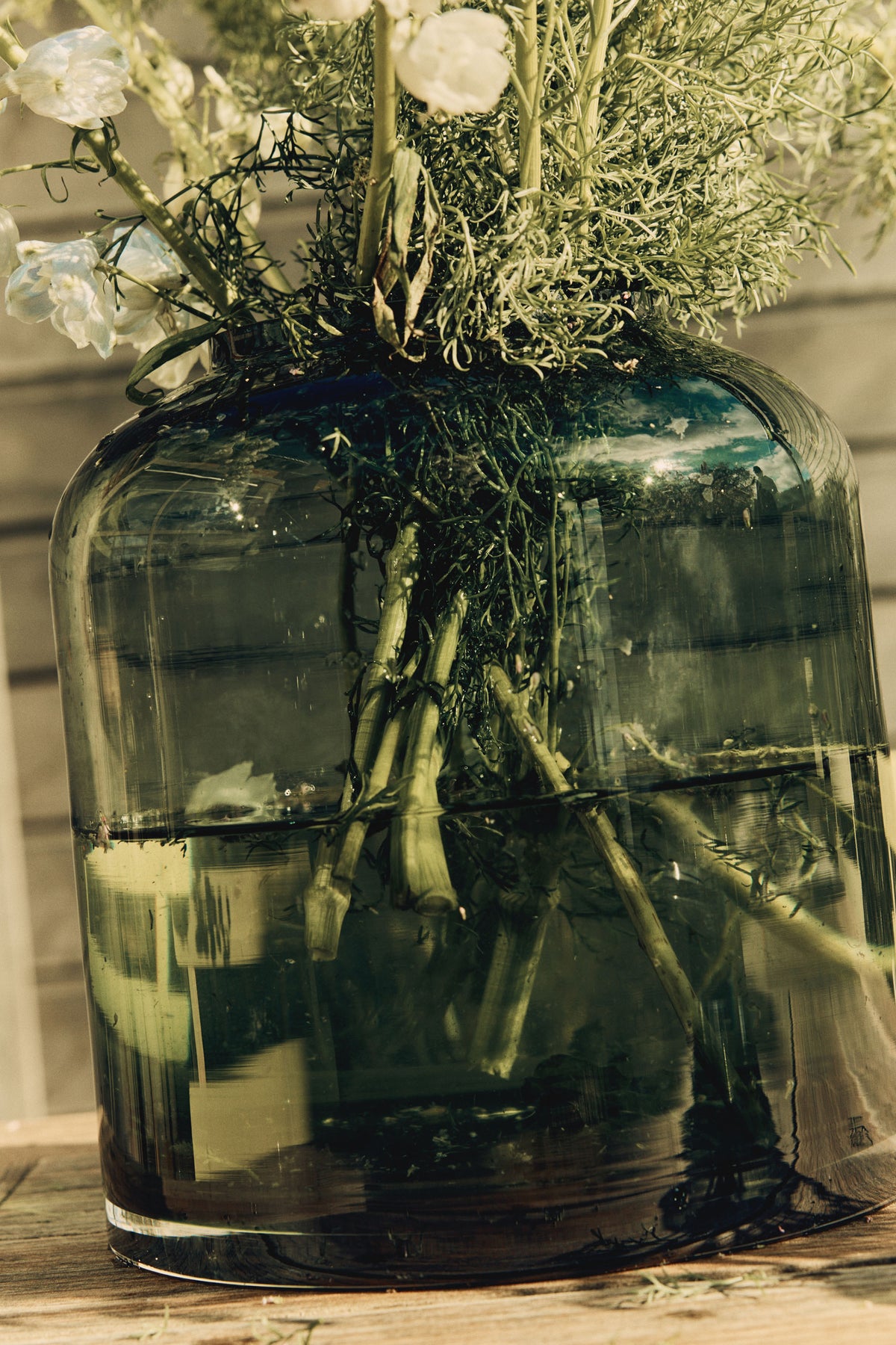Dom Medium Glass Vase
