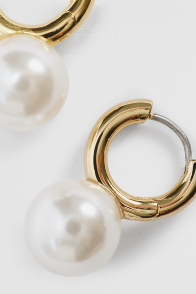 Sleeper Pearl Drop Earring