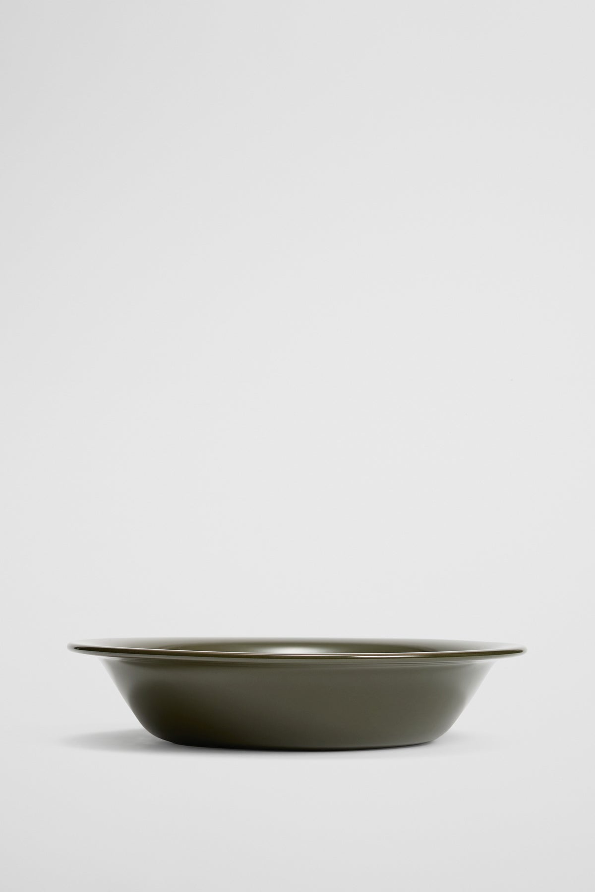 Shaye Shallow Bowl