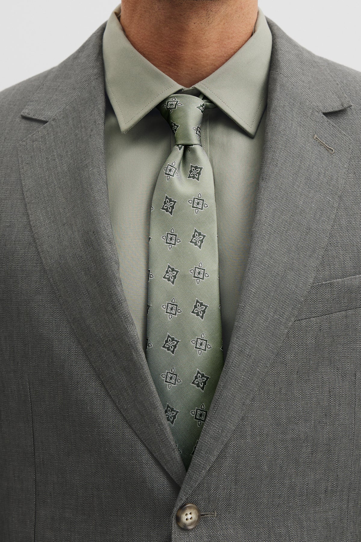 Silk Medallion Tie