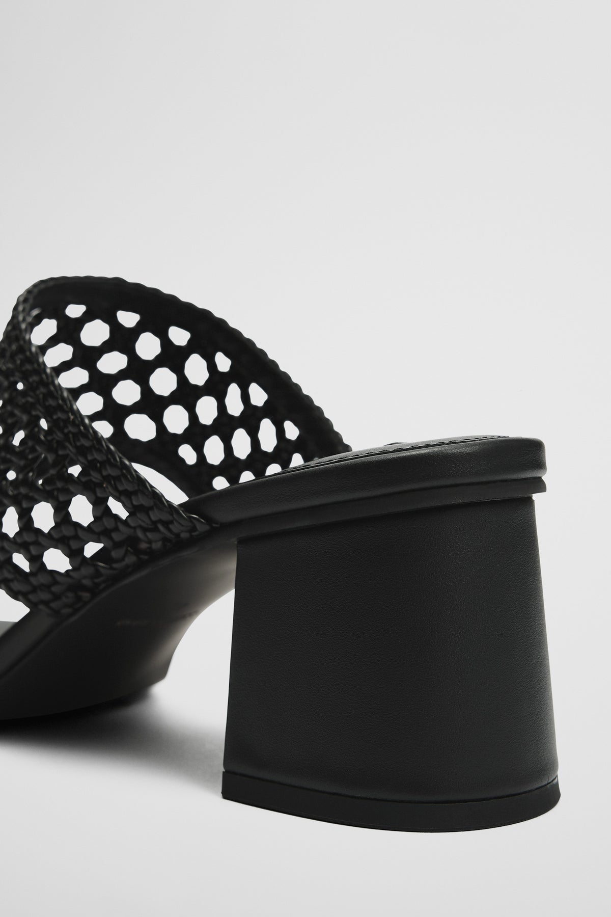 Marina Heel