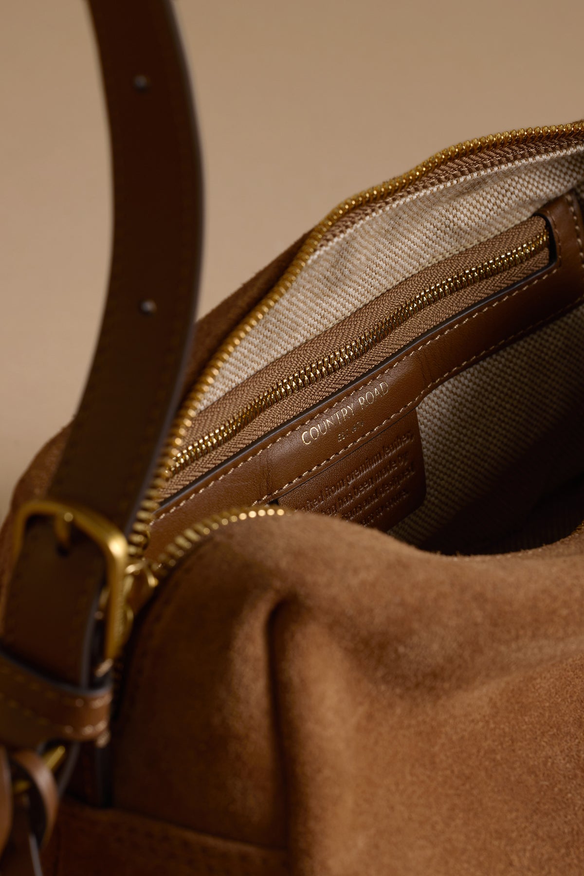 Isla Leather Shoulder Bag