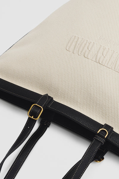 Curved Logo Shopper