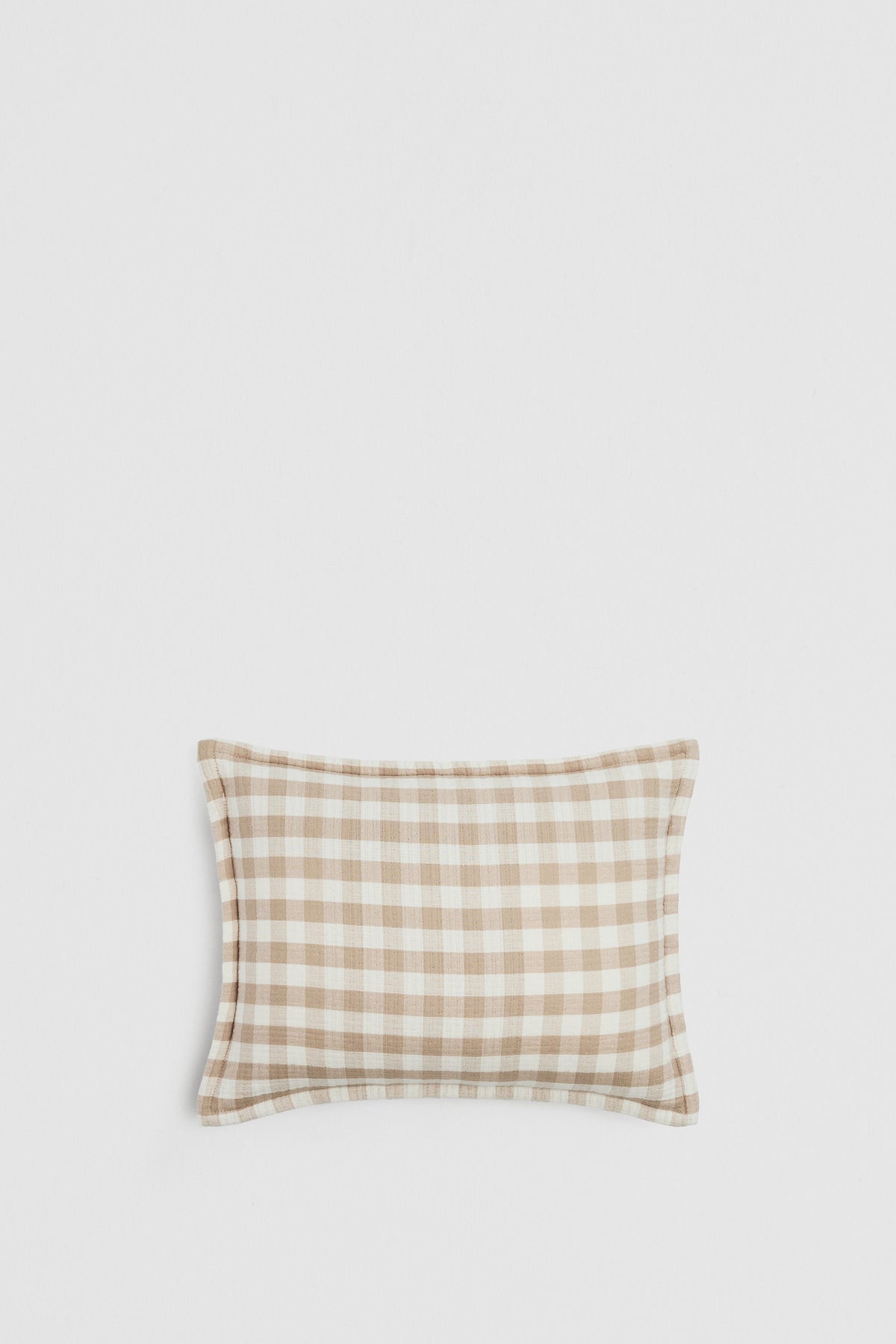 Junie 30X40 Cushion