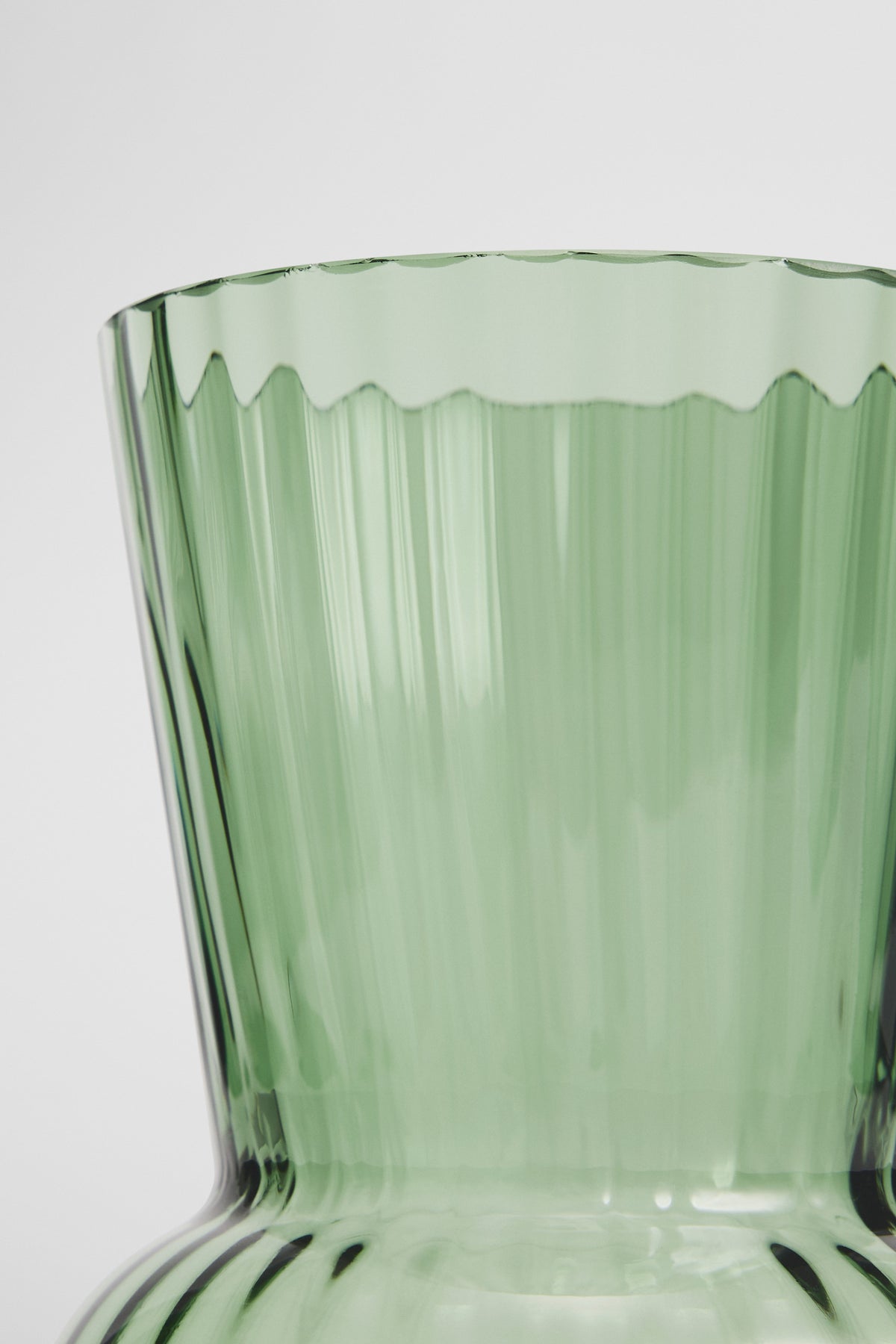 Vicki Small Glass Vase