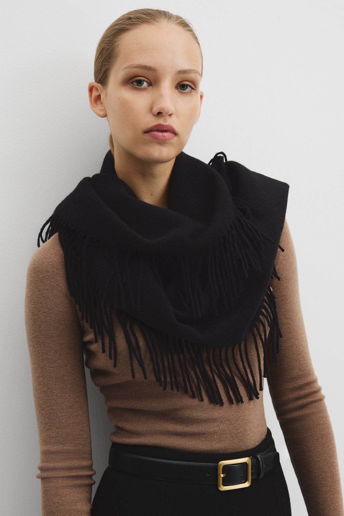 Side Fringe Scarf