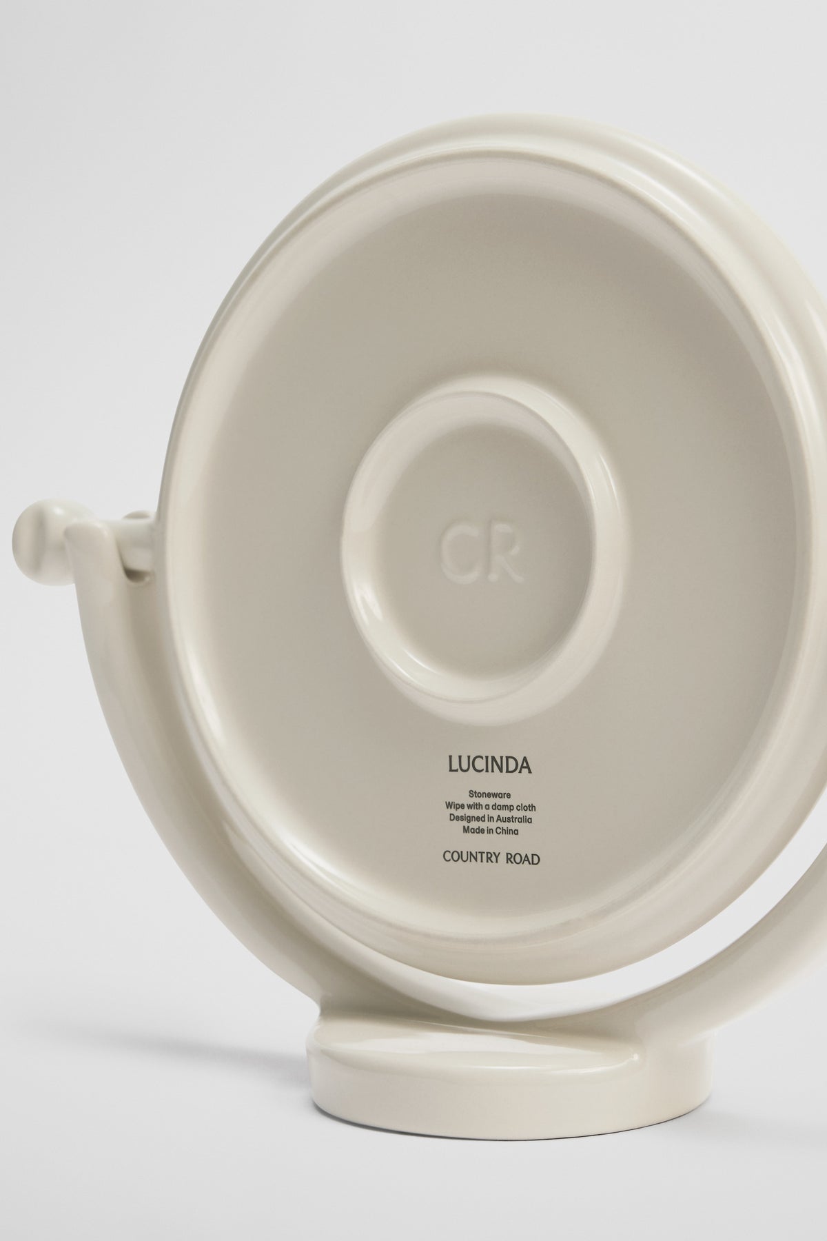 Lucinda Mirror