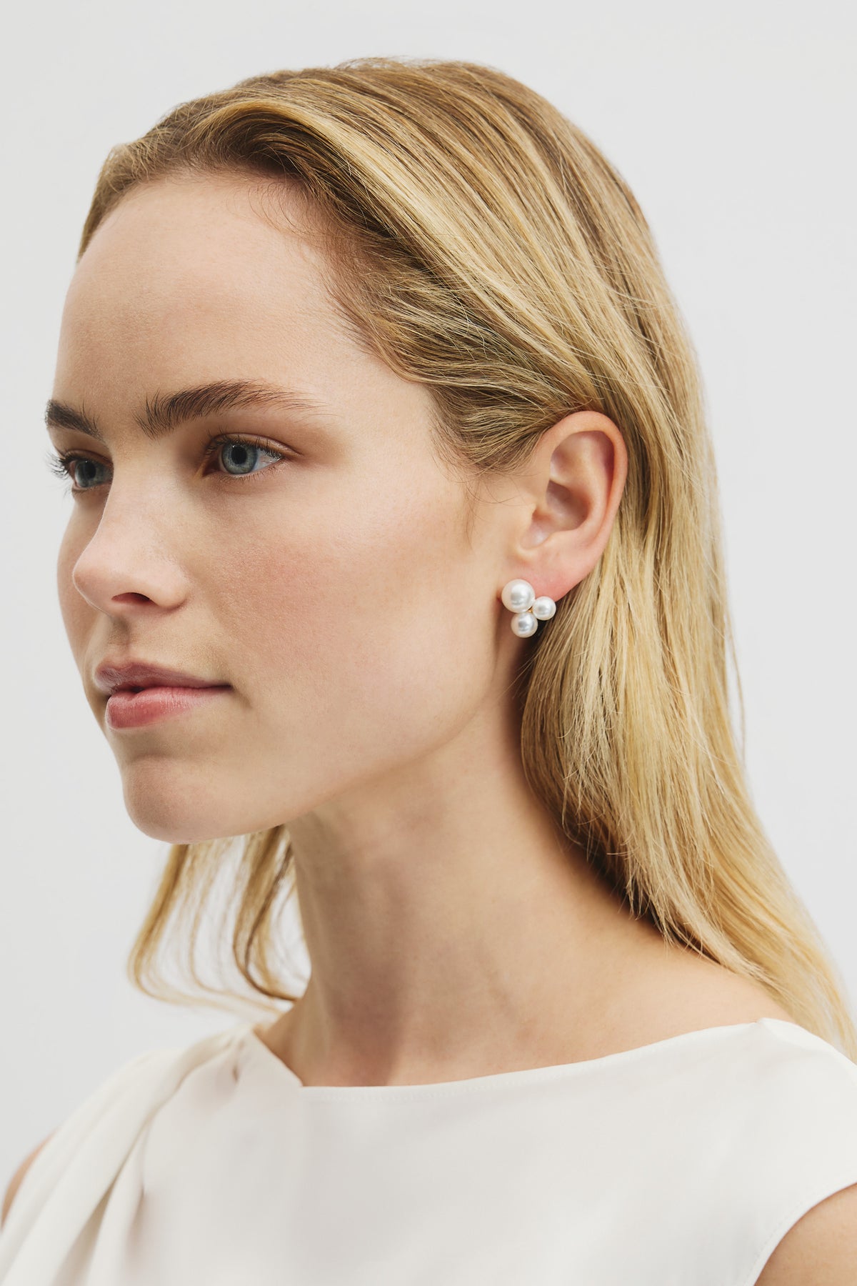 Ariel Mini Cluster Earring