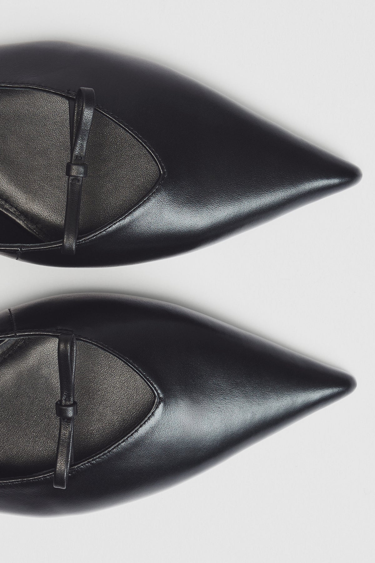 Charlotte Flat