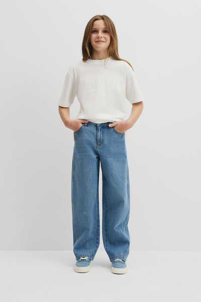 Curved Seam Jean
