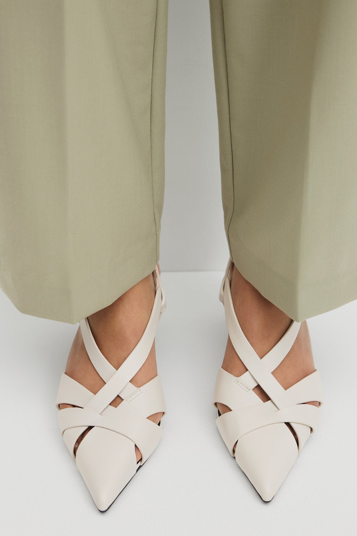 Mila Heel