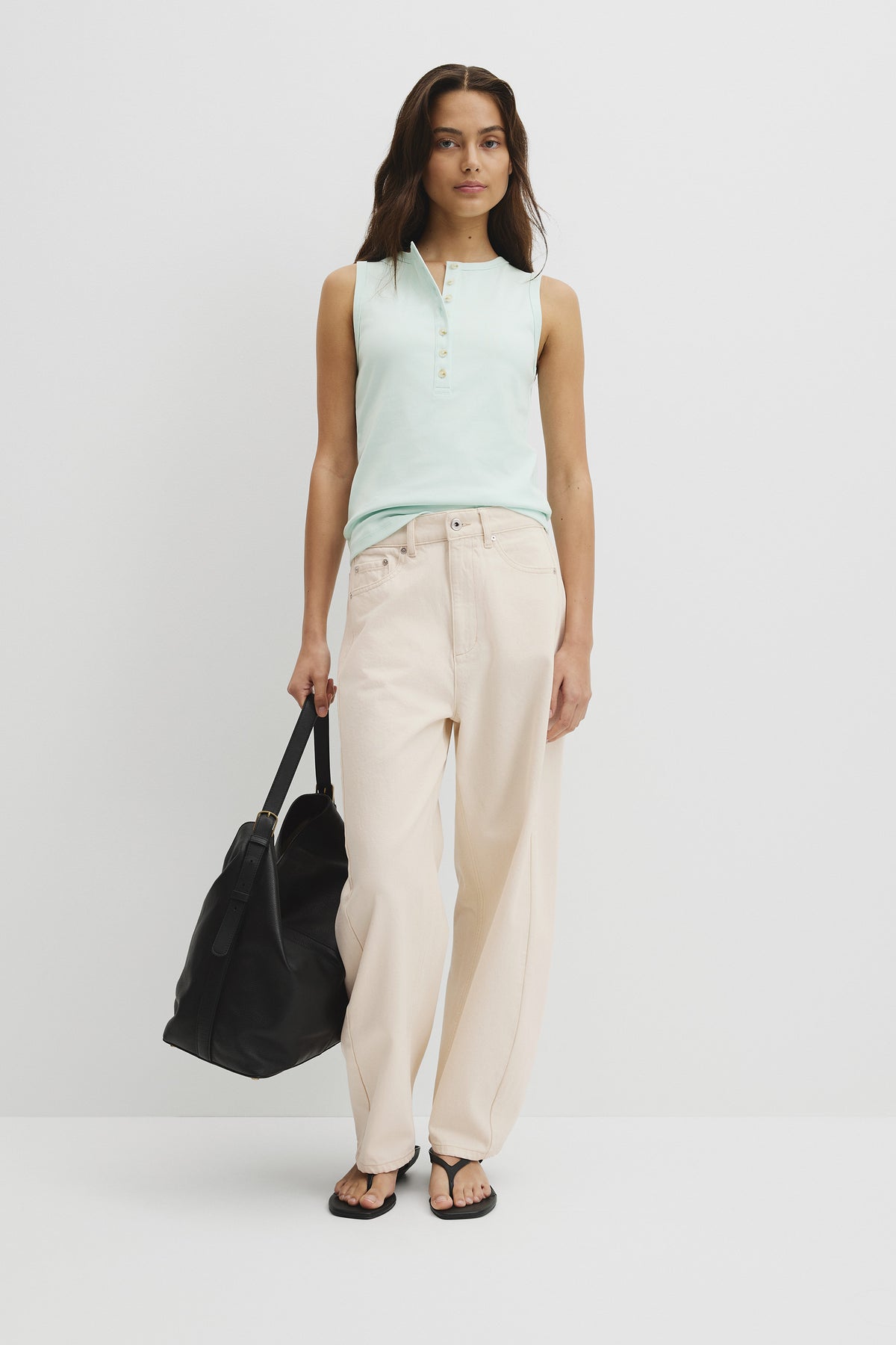 Henley Tank
