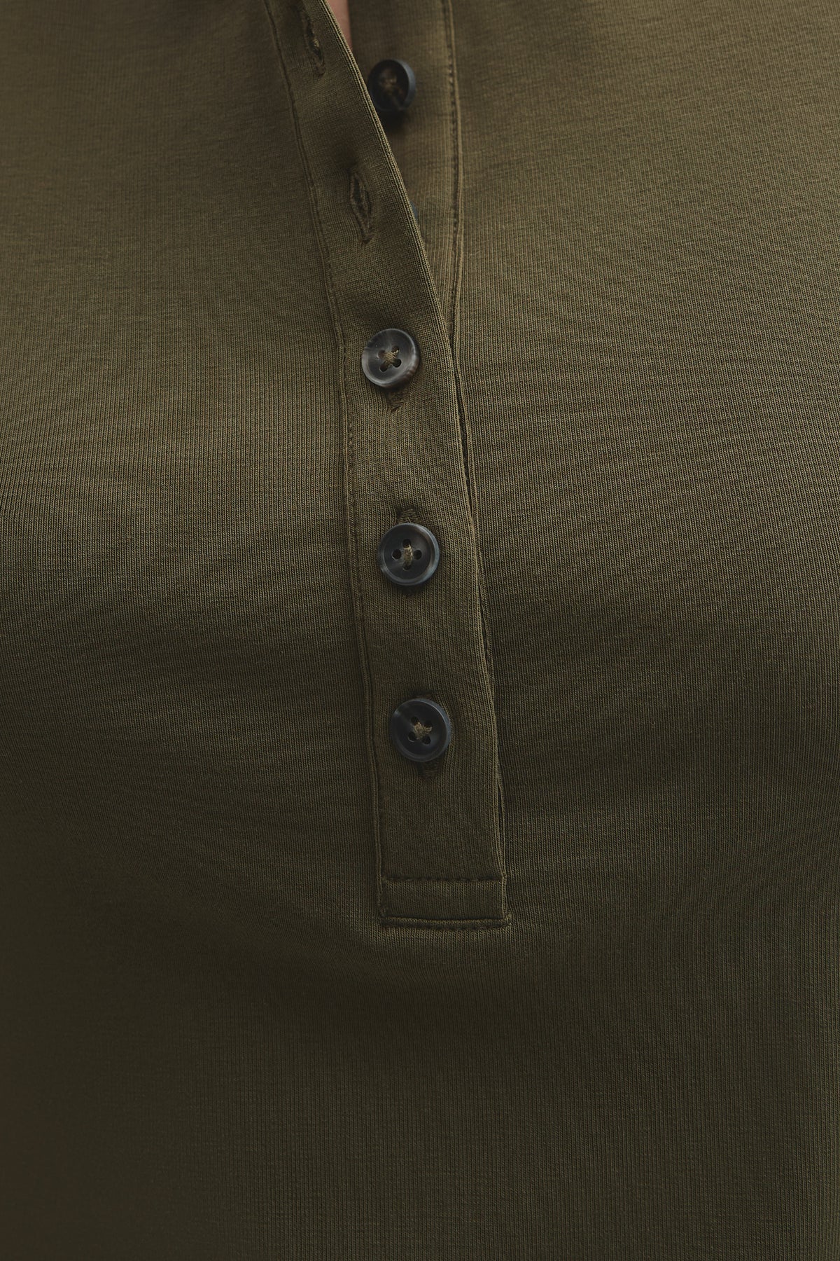 Henley Tank