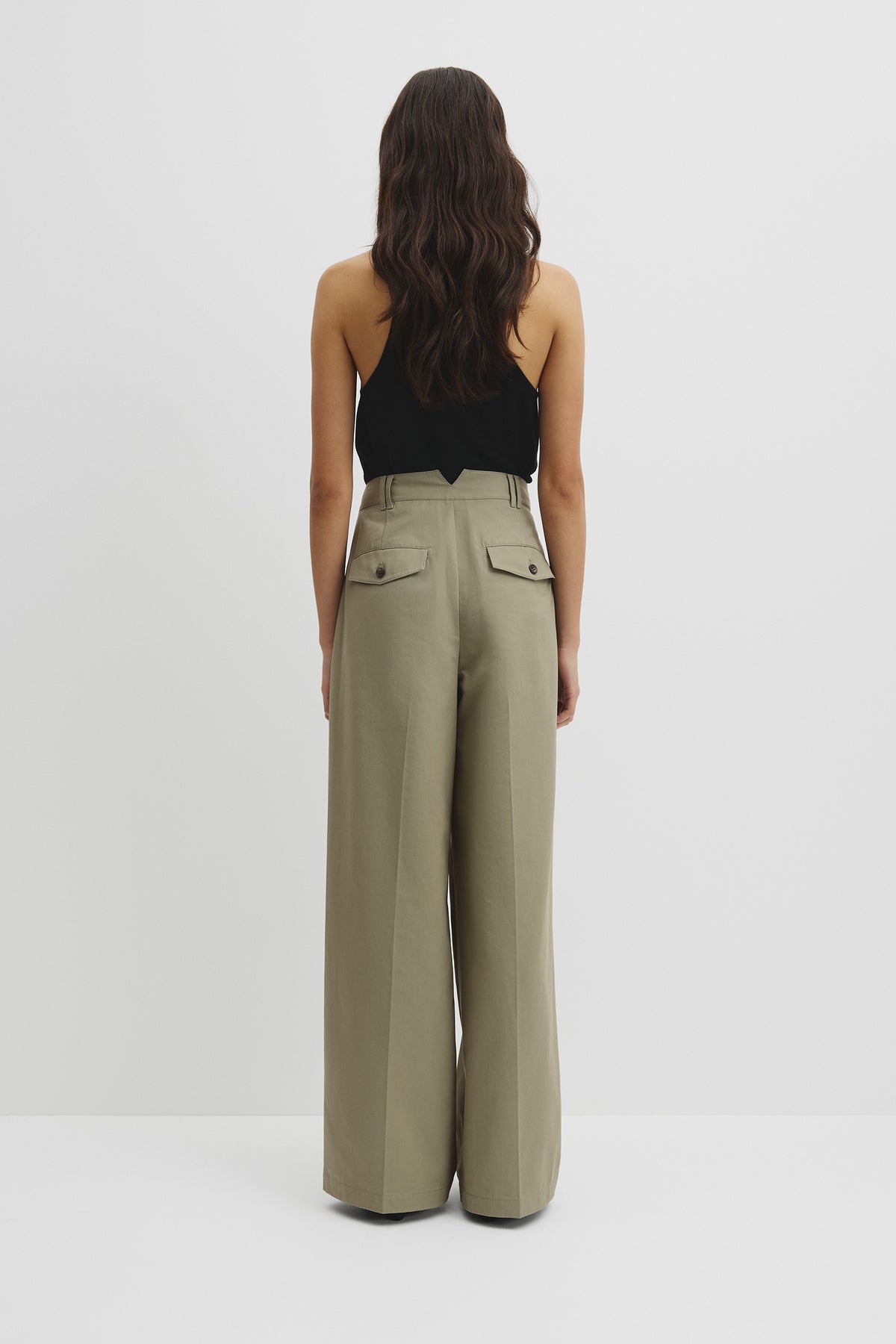 Tuck Front Pant