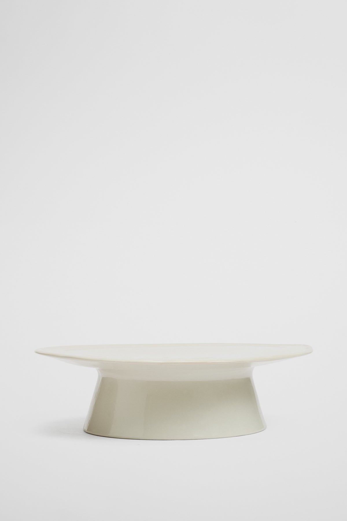 Luna Cake Stand