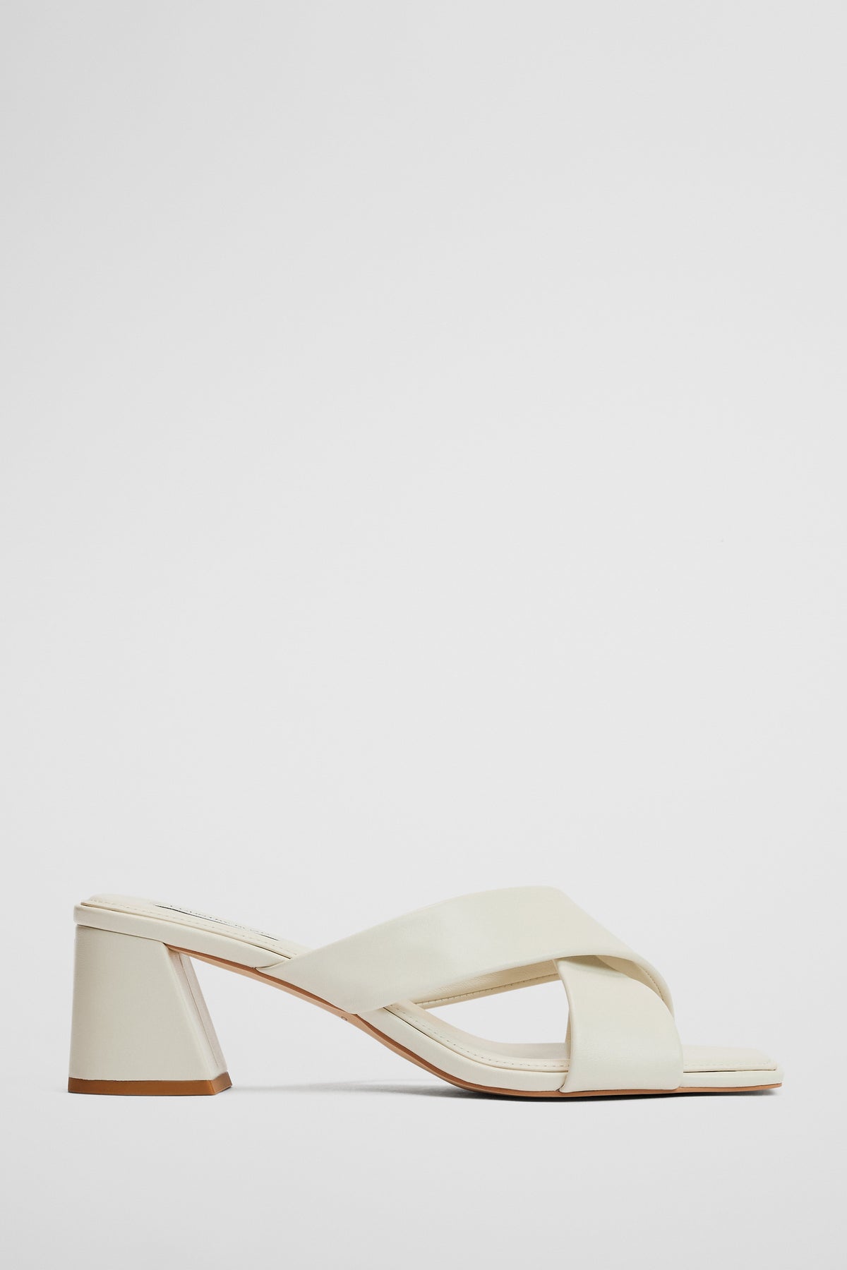 Lily Heel