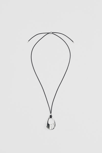 Pia Necklace