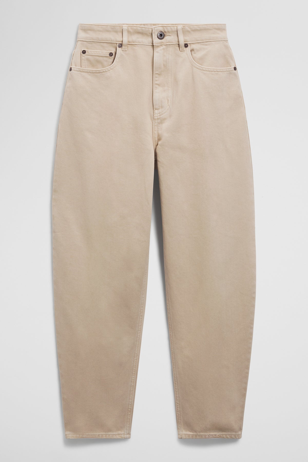 Tapered Barrel Jean