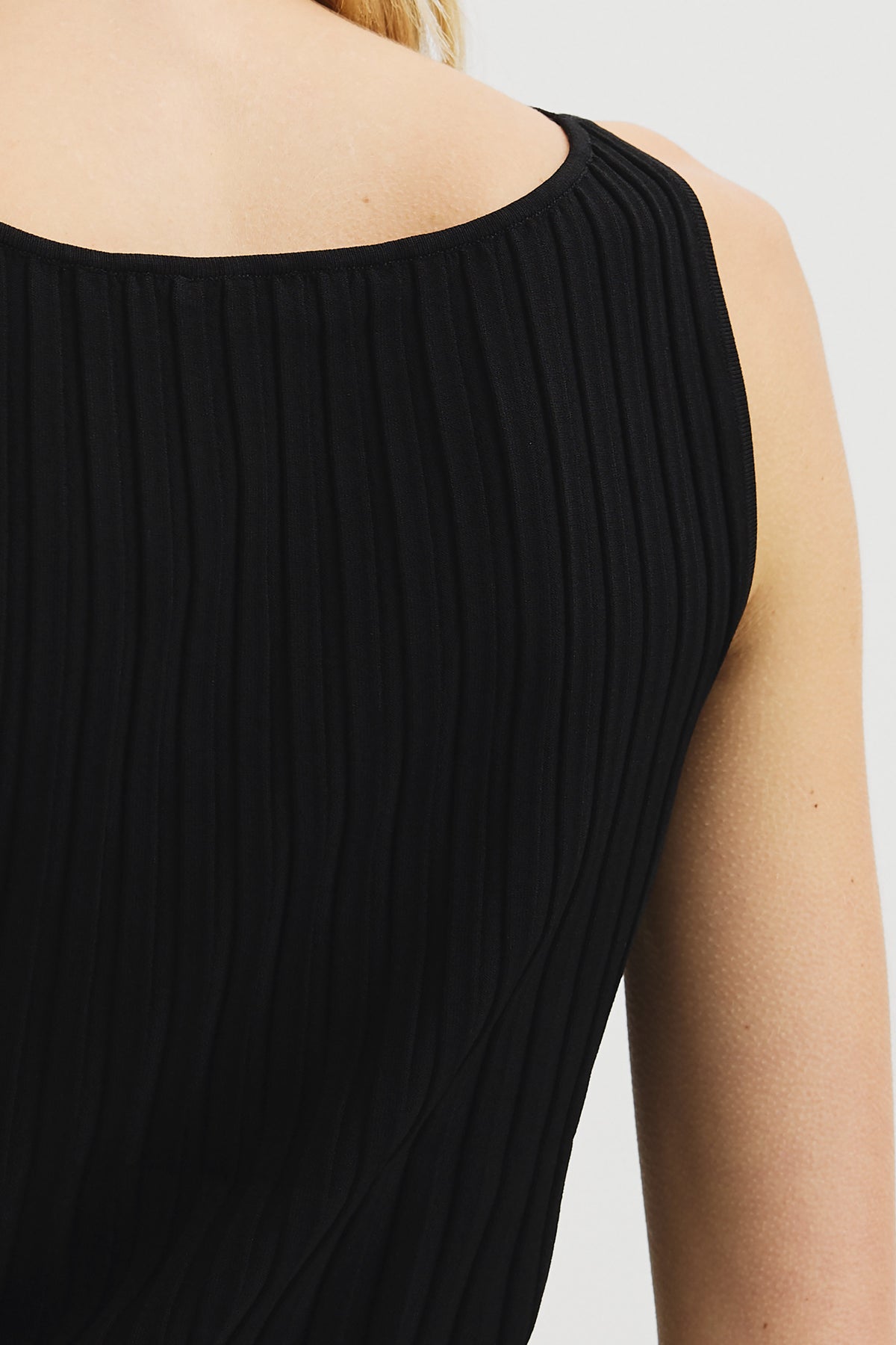 V-Neck Rib Detail Knit Tank