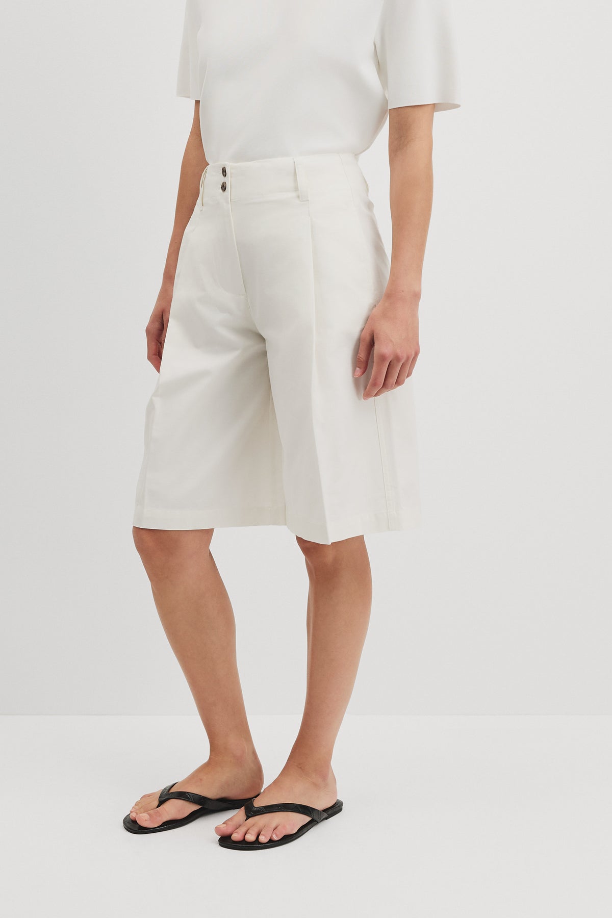 Canvas Bermuda Short