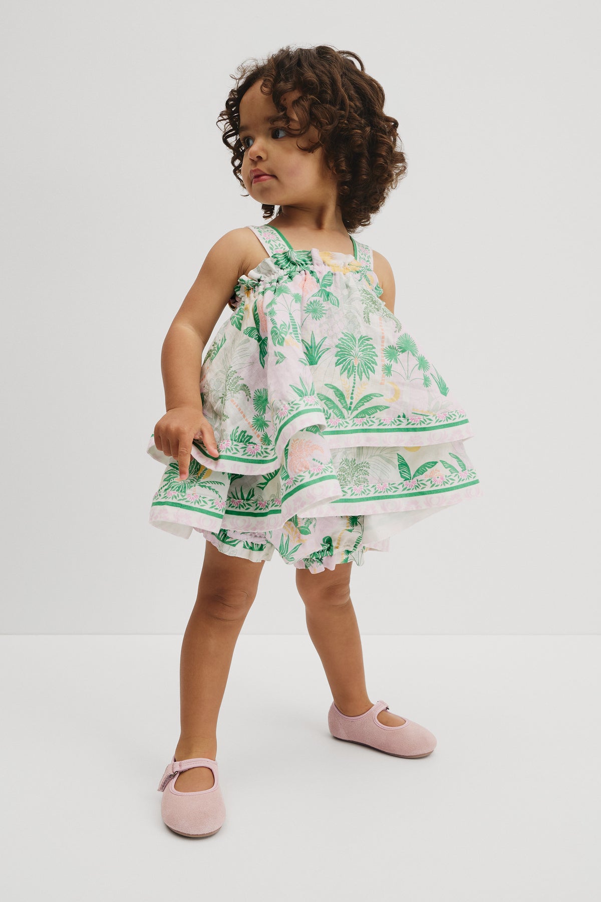 Sleeveless Tier Dress Set