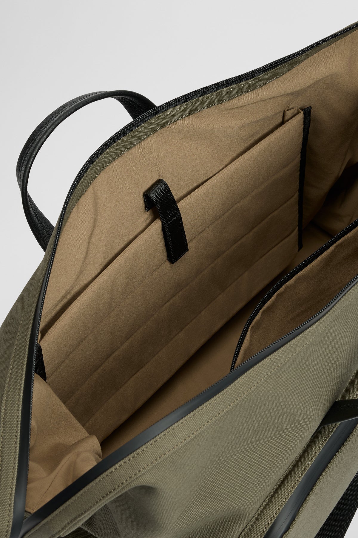 Caleb Weekender