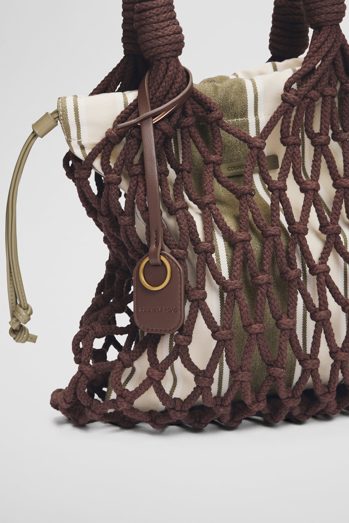 Ophelia Shopper